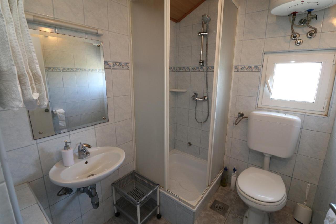 Apartments With A Parking Space Nin, Zadar - 11402 Екстериор снимка
