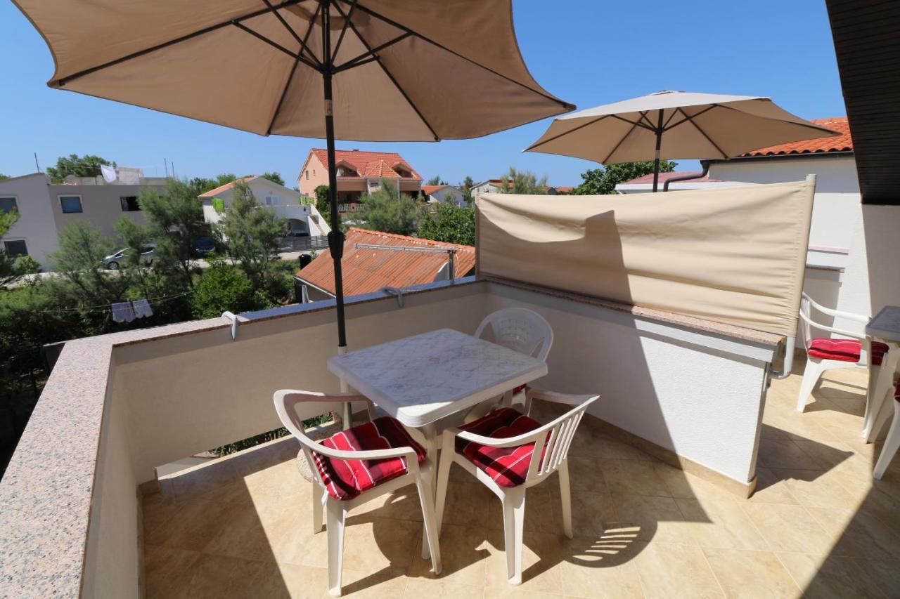 Apartments With A Parking Space Nin, Zadar - 11402 Екстериор снимка